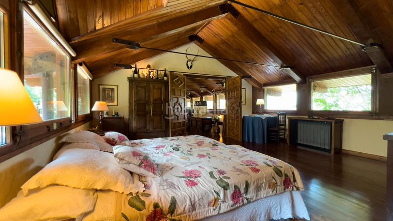 Foto 6eff7215-d043-4431-b00c-1012abcd6675. Casa amb xemeneia calefacció aparcament a Benasque