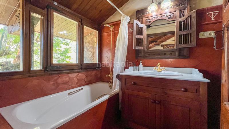 Foto 83b03a67-5db4-40c3-b658-cfc3efaec5b4. Casa amb xemeneia calefacció aparcament a Benasque