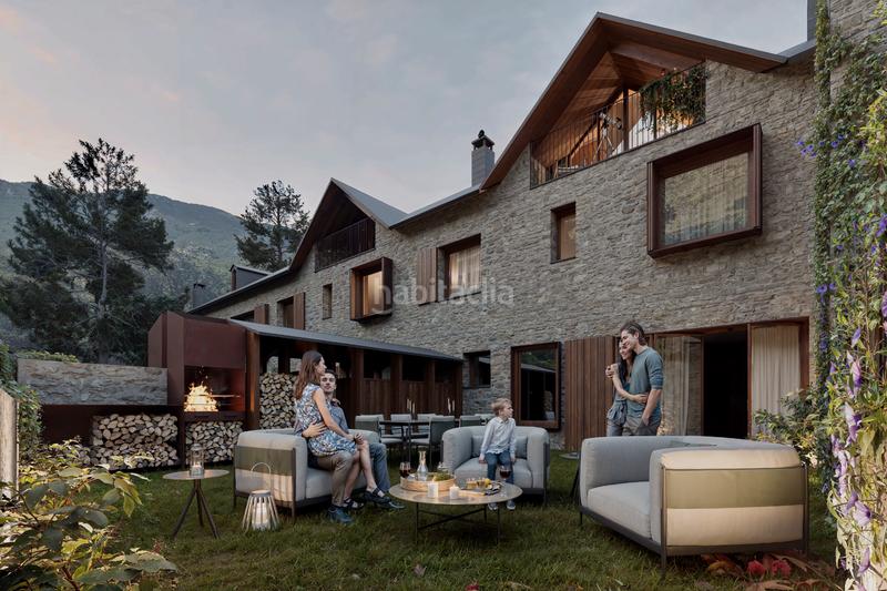 Foto 3586e24c-c558-4824-b2fc-258103b7fd97. Casa adossada a calle general ferraz 18 a Benasque