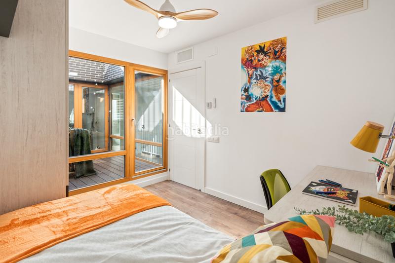 Foto 2ba916bf-08b1-4052-b02b-18b6334cb73c. Casa adossada amb calefacció aparcament a Progrés - Pep Ventura Badalona