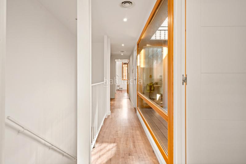 Foto 66566d74-5e2f-4866-8370-4bea1f4b508e. Casa adossada amb calefacció aparcament a Progrés - Pep Ventura Badalona