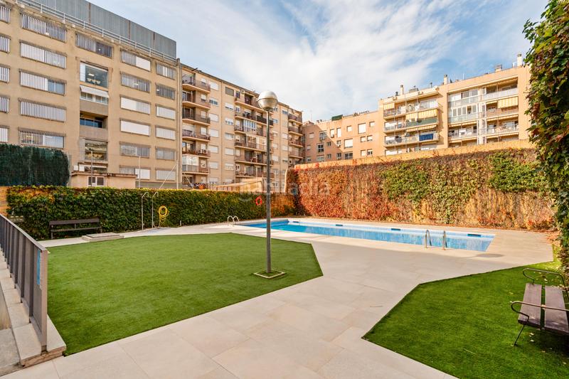 Foto 2efc82b7-1505-4062-9a30-2640fd3b79d4. Dúplex en carrer de joan abelló i bufí 4 en Barri del Centre Terrassa