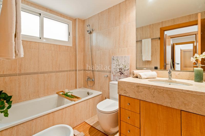 Foto af7291ee-0dd9-4ce2-954c-93ae666a0f44. Zweistöckige wohnung in carrer de joan abelló i bufí 4 in Terrassa