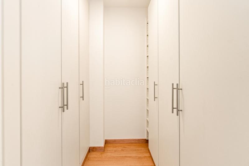 Foto fd78ca1e-be61-4f46-b874-73525718e841. Zweistöckige wohnung in carrer de joan abelló i bufí 4 in Terrassa