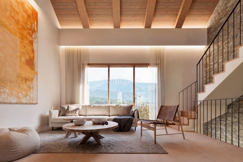 Foto 044f26d5-f22b-4cc6-8c3d-2b70859fce91. Casa adossada a calle general ferraz 18 a Benasque