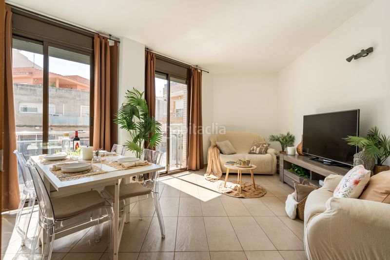 Foto db64643b-d50e-40c1-a01c-2abfd4f0ba29. Pis amb calefacció piscina a Torre - Sana Terrassa