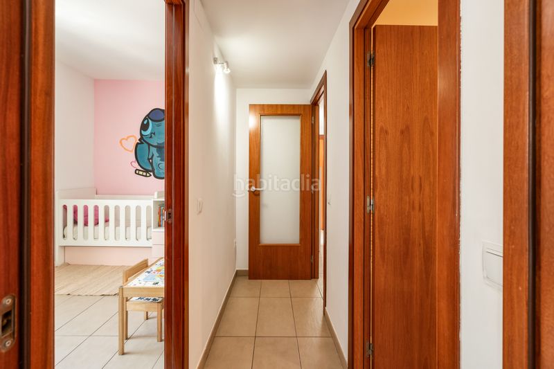 Foto fb87ed1d-3dec-460f-ad76-761737e80bd1. Pis amb calefacció piscina a Torre - Sana Terrassa