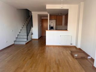 Ático  Carrer girona. Ático dúplex con terraza