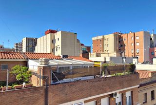 Piso  Carrer de montserrat. Piso reformado jto. rambla just oliveras