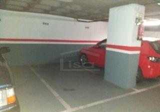 Car parking  Carrer de sardenya. En venta plaza de parking para coche pequeño