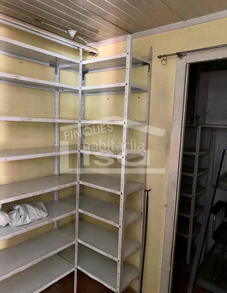 Foto 302b0e5c-00e7-42a3-b5b2-7c45b1c698ad. Local comercial a Baix Guinardó Barcelona