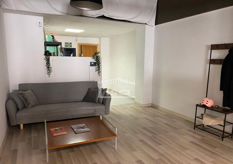 Foto 068c5054-1e80-47e5-8c0b-d41161812fb5. Oficina a Poblenou Barcelona