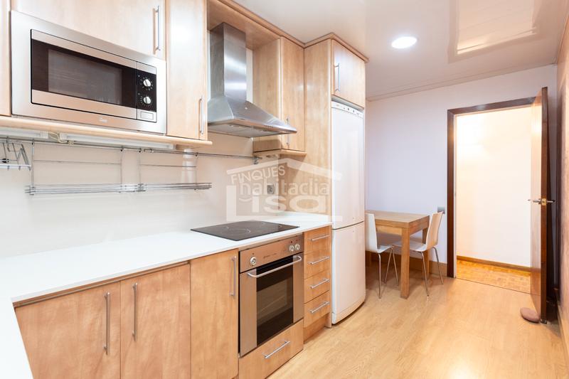 Foto 42d15f94-5b2d-4660-b50f-57e34cd92427. Piso fantástico piso en gràcia nova- camp d'en grassot en Barcelona