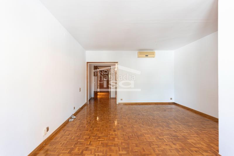 Foto 495154b0-5bdb-4cd6-bf18-6eb4bc9edbf1. Piso fantástico piso en gràcia nova- camp d'en grassot en Barcelona