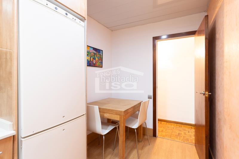 Foto c26cf4d3-0d82-4584-a0b1-727620d8426f. Piso fantástico piso en gràcia nova- camp d'en grassot en Barcelona
