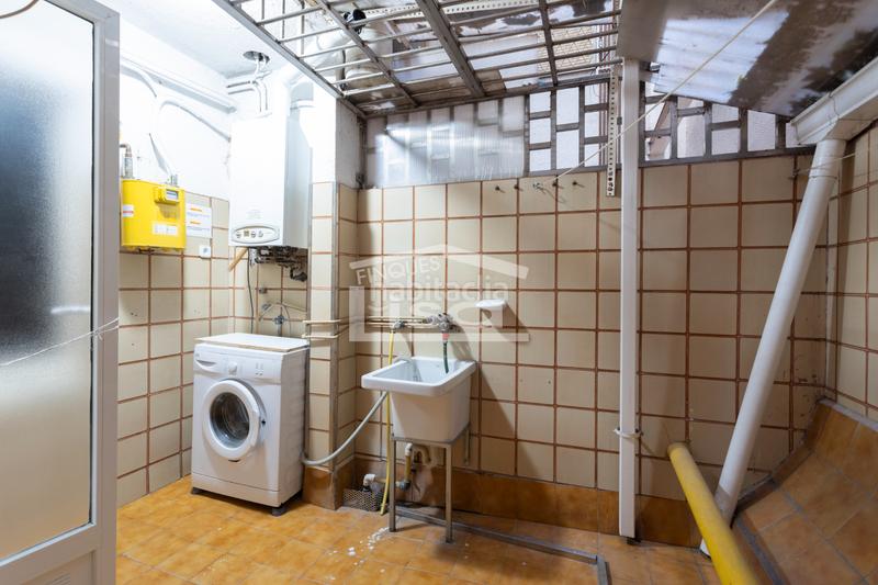 Foto f5c6bd97-235d-4aa8-91fe-3a24c385eb10. Piso fantástico piso en gràcia nova- camp d'en grassot en Barcelona
