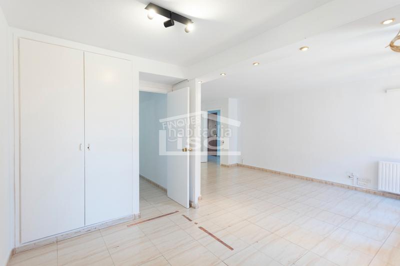 Foto 30f45908-a3dd-4dfa-bf9d-8d4ad5835366. Appartamento con riscaldamento parcheggio in Sant Joan-TV3 Sant Joan Despí