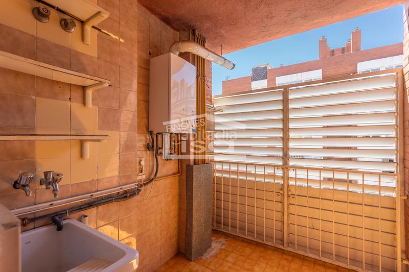 Foto 43b21c70-95fa-48d3-b8d7-d9888b2cb07f. Appartamento con riscaldamento parcheggio in Sant Joan-TV3 Sant Joan Despí