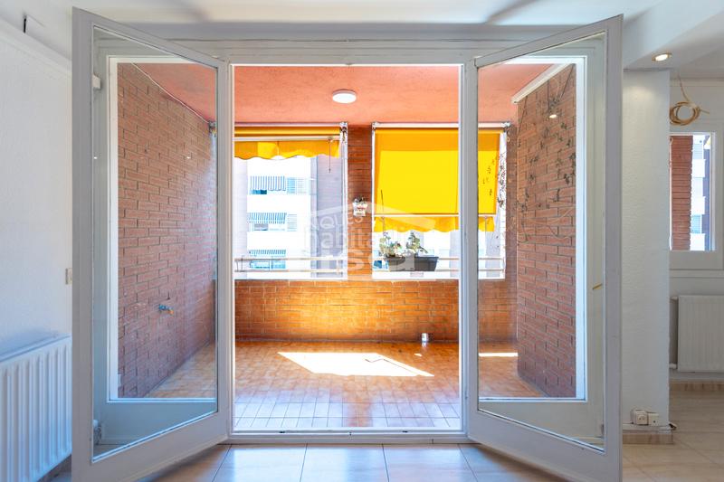 Foto 51eeb0b2-8fbf-4286-98b0-1c788bf958f9. Appartamento con riscaldamento parcheggio in Sant Joan-TV3 Sant Joan Despí