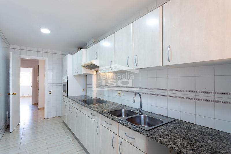 Foto a0a454e2-1aa7-4100-ab1b-733e7e76b58f. Appartamento con riscaldamento parcheggio in Sant Joan-TV3 Sant Joan Despí