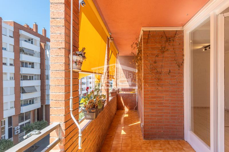 Foto c5dc21cc-b403-4e9e-8785-6861eb2e6305. Appartamento con riscaldamento parcheggio in Sant Joan-TV3 Sant Joan Despí