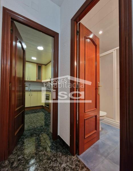 Foto 5cbe2488-8b1f-4ccb-b84d-84c83ad3af89. Piso ¡¡junto al ajuntament dEl Clot!! en El Clot Barcelona