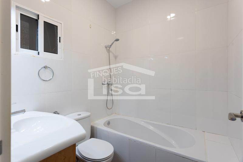 Foto 00c700c6-d652-4f92-b08b-4e52a5150867. Appartamento in Sants Barcelona