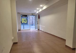 Location Local commercial  Carrer del mas casanovas. ¡se alquila local comercial en el baix guinardó!