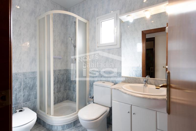 Foto 628cde83-7ee7-4bb6-aae9-0bc4fd9cab14. Etagenwohnung mit heizung in Baix Guinardó Barcelona