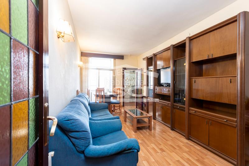 Foto 730aa8e3-8e52-47ec-a7df-ee084b986a50. Etagenwohnung mit heizung in Baix Guinardó Barcelona