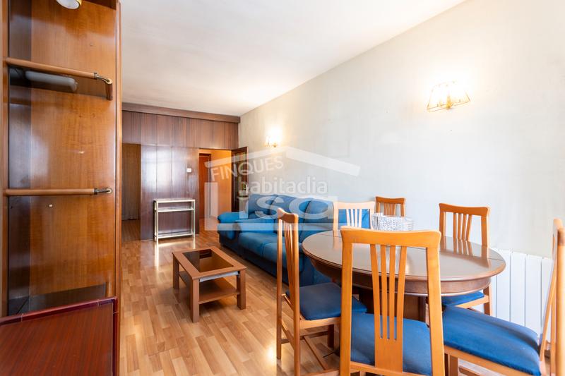 Foto 77d5b899-8594-4256-97d3-7007c78f127c. Etagenwohnung mit heizung in Baix Guinardó Barcelona