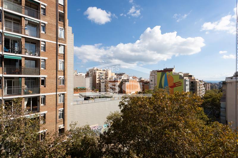 Foto 8e7e12f0-a53b-4b69-8480-ca90f39f2f39. Etagenwohnung mit heizung in Baix Guinardó Barcelona