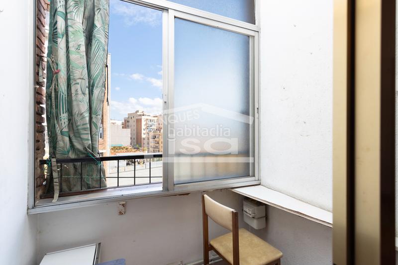 Foto 93a8072d-9fa7-412f-8a11-c5195be55249. Etagenwohnung mit heizung in Baix Guinardó Barcelona