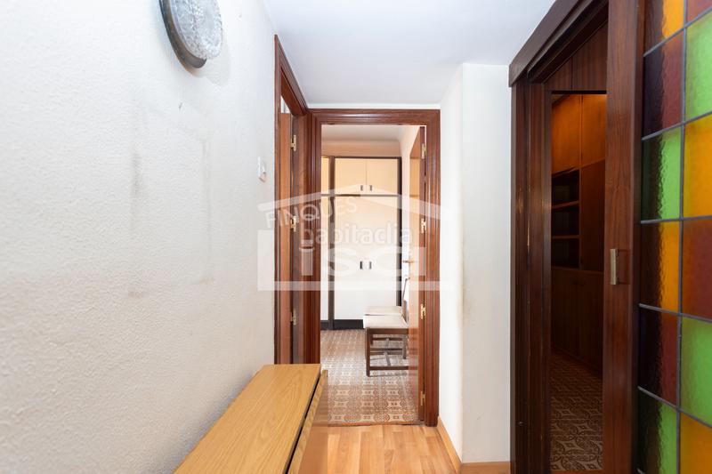 Foto f8c85a7d-03b5-4fbe-84bc-71d540b1e695. Etagenwohnung mit heizung in Baix Guinardó Barcelona