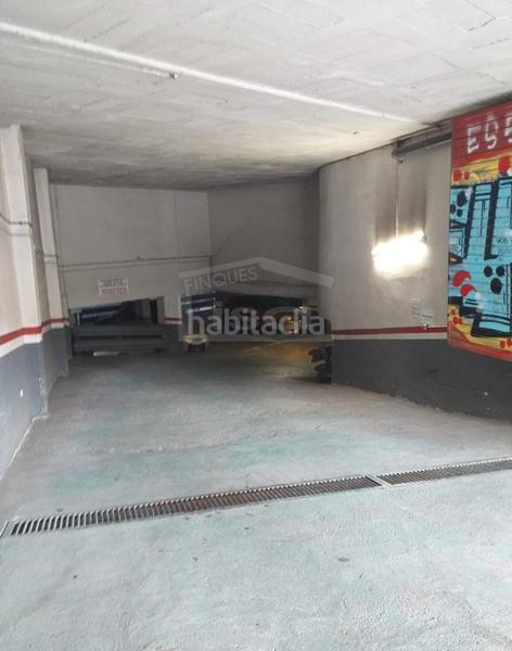 Foto 5b7cb907-1feb-42a8-8e6c-24c25fdecc29. Rent car parking in La Vila Olímpica del Poblenou Barcelona