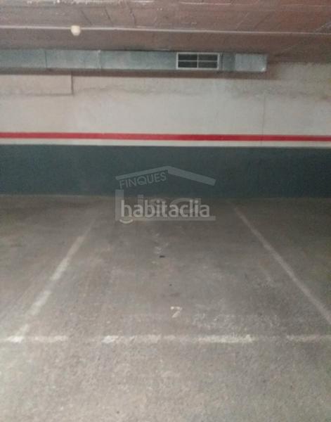 Foto 963d8f31-69f6-4da0-b59c-923c58dd22ee. Rent car parking in La Vila Olímpica del Poblenou Barcelona