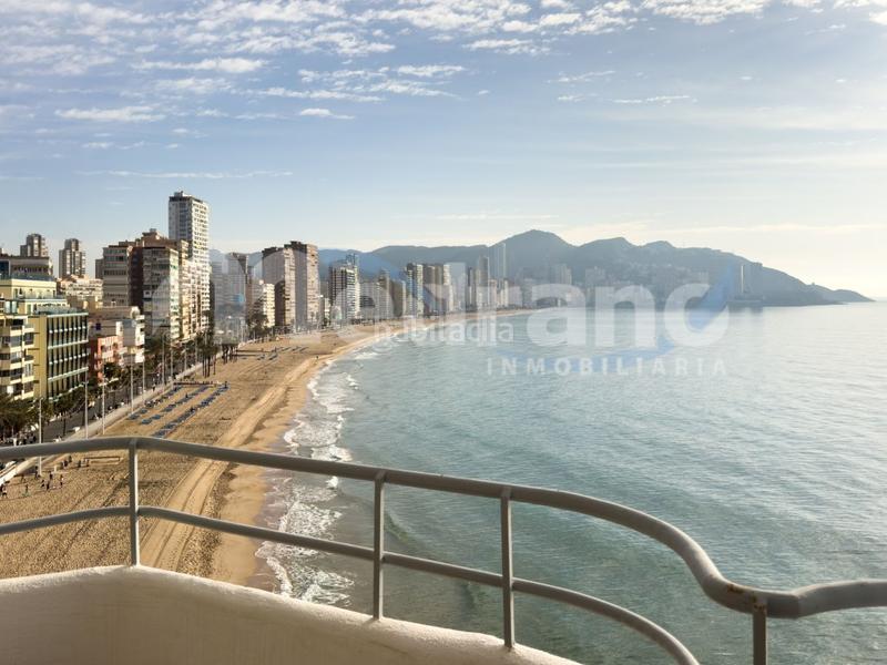 Foto 401641ab-5cba-4372-8f3a-d3a2c8a15a93. Piso  1 linea de playa de levante en Playa Levante Benidorm
