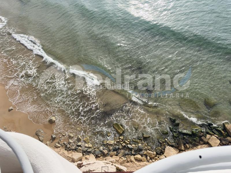 Foto c02ebfdc-ea56-4d9a-ba21-4d51ff8b9027. Piso  1 linea de playa de levante en Playa Levante Benidorm