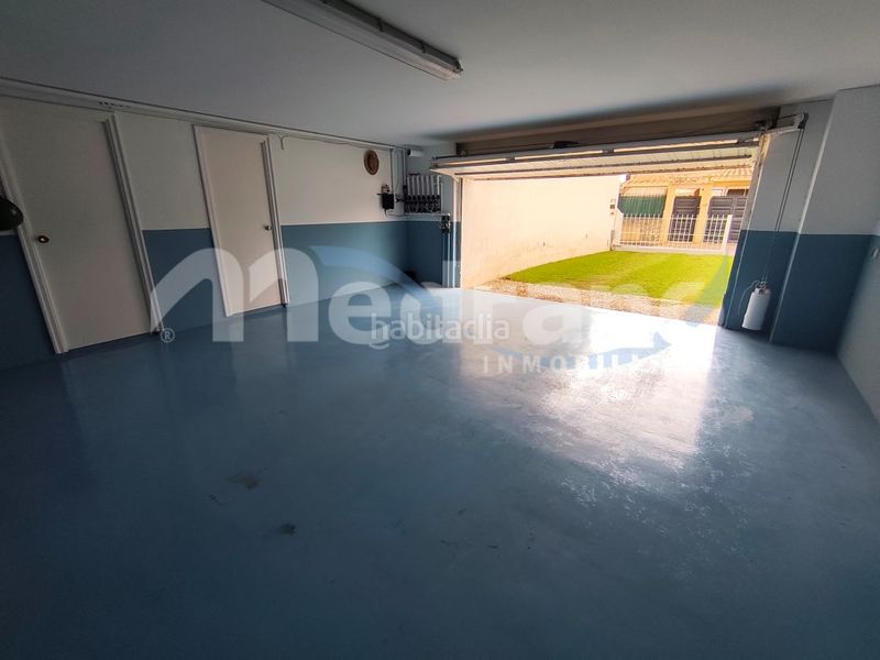 Foto d514ffd9-987f-4621-96e3-27b4038f618f. Xalet amb aparcament piscina a Urbanizaciones Benidorm