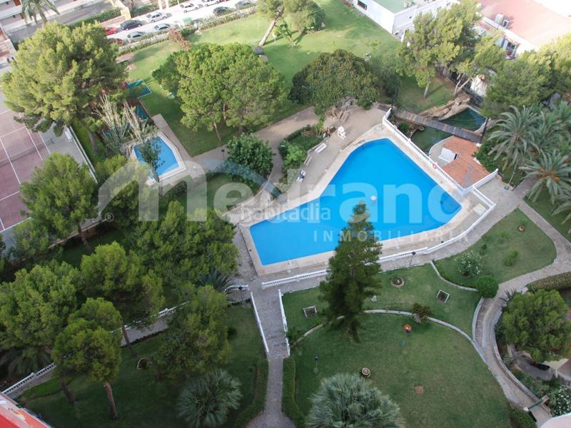 Foto f6cf6ba0-9787-415a-8ae1-7d92d5ecbbf5. Appartamento con riscaldamento parcheggio piscina in Benidorm