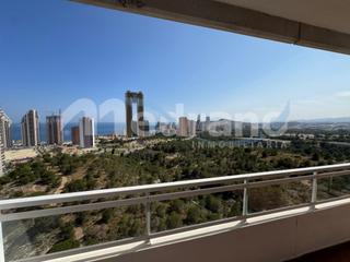 Miete Etagenwohnung  N/a. Piso en venta en la calle presidente adolfo suarez