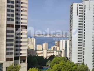 Pis  N/a. Se vende vivienda de 2 dormitorios en rincon de loix, benidorm