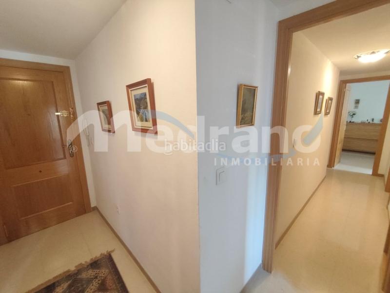 Foto 8fae5a04-48da-4dbd-9b31-9ed5dd51c3f1. Piso  de 2 dormitorios en playa de poniente, en Benidorm
