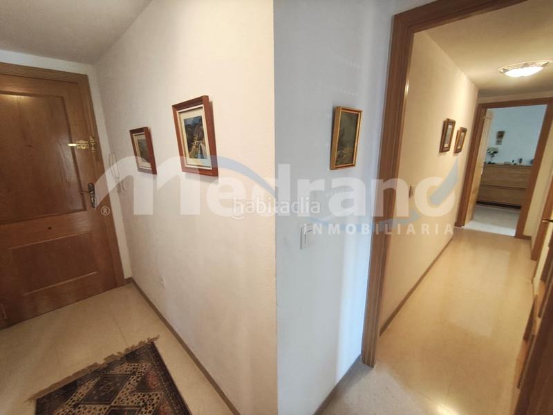Foto a2cd82b0-ce0d-4a6a-b022-d7bd49532501. Piso  de 2 dormitorios en playa de poniente, en Benidorm