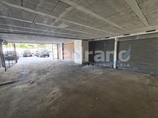 Aparcament cotxe  Avenida juan fuster zaragoza. Se vende garaje cabinado en juan fuster zaragoza