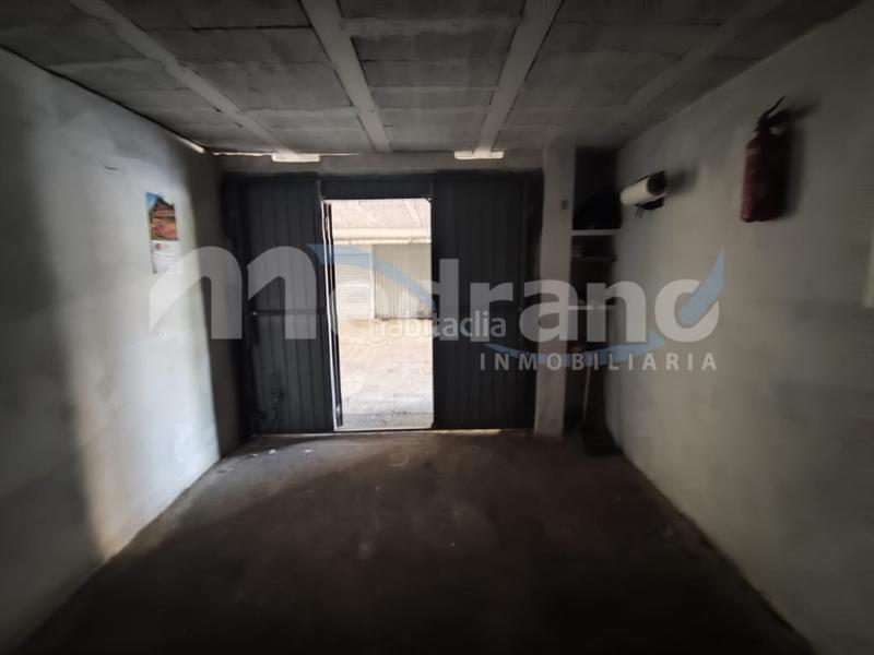 Foto 2ec3271b-a93f-46ec-901d-9f021402f1ff. Autoparkplatz in Rincón Bajo Benidorm