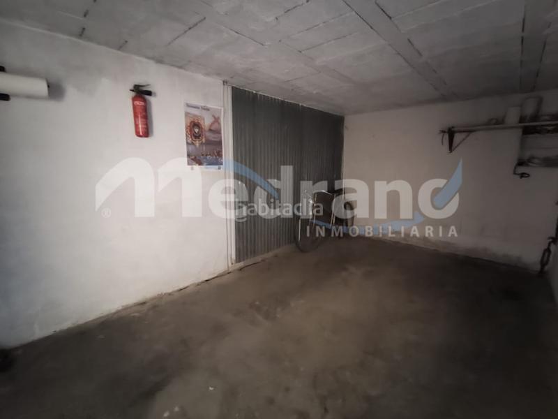 Foto ade1c233-bad0-4796-aa49-206b080a58b0. Autoparkplatz in Rincón Bajo Benidorm