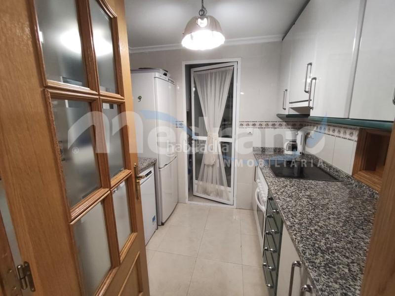 Foto e5d6de21-2b87-4af1-85ba-595c073b3393. Piccolo appartamento con parcheggio piscina in Las Azaleas-Alkadir Vila Joiosa (la)