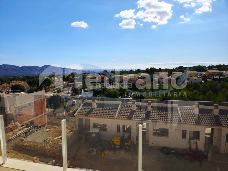 Foto 25f5aa1c-7d63-4aa9-afe1-785f7bdbb1ea. Casa amb aparcament a Montebello - Nou Espai Nucia (la)