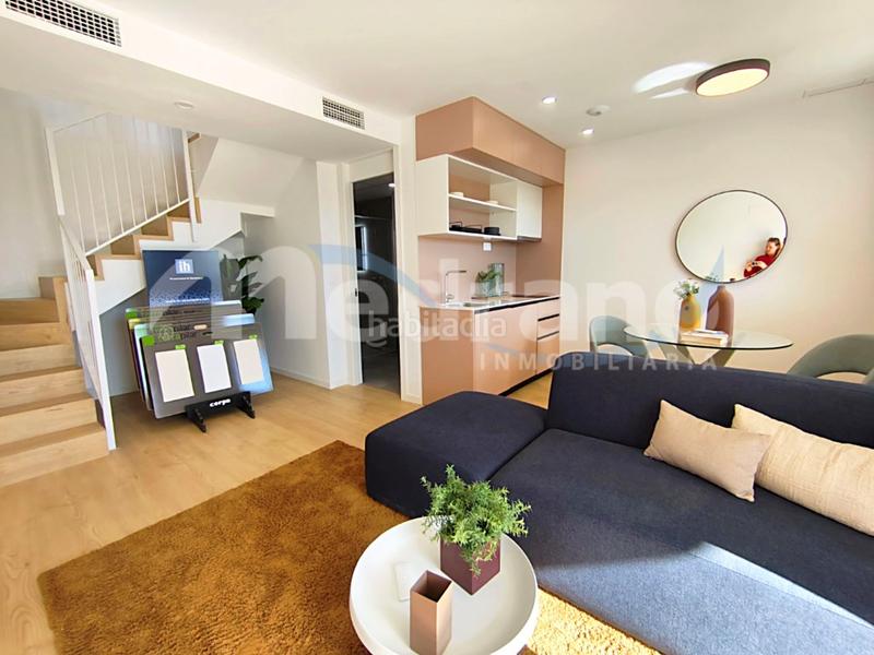 Foto 3ee9d6f9-8d00-42cc-ba86-50b43d2f4df5. Casa amb aparcament a Montebello - Nou Espai Nucia (la)